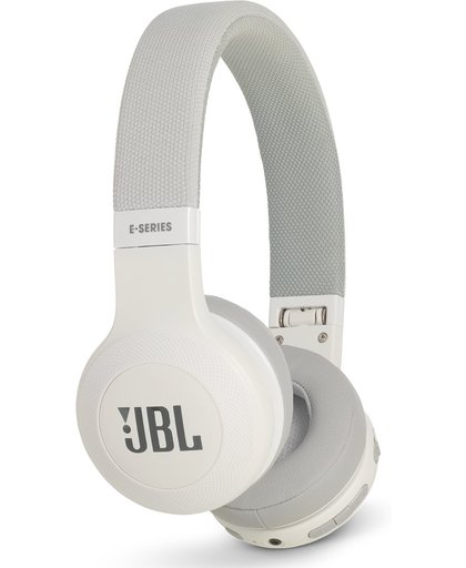 JBL E45BT - Draadloze on-ear koptelefoon - Wit