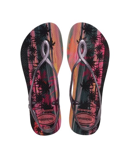 Havaianas Luna Sandals Pearl Pink Size 3-4