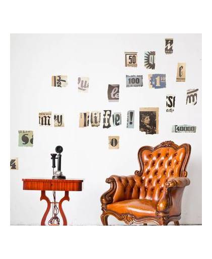 Walplus home decoratie sticker - vintage krantenknipsel getallen en letters