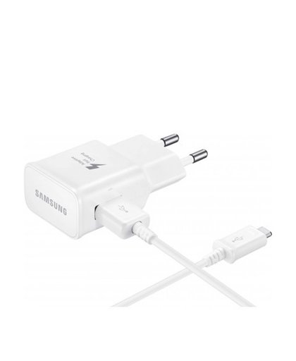 oplader (fast-charging) + USB-C kabel