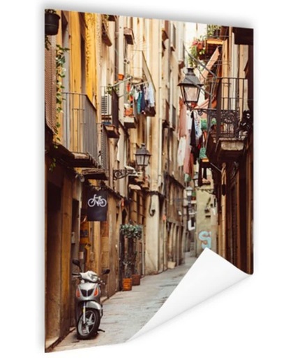 Smalle straat in Barcelona Poster 40x60 cm - Foto print op Poster (wanddecoratie)