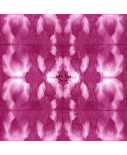 krijtverf eco texture vliesbehang tie-dye shibori intens fuchsia roze - 148684 van ESTAhome.nl
