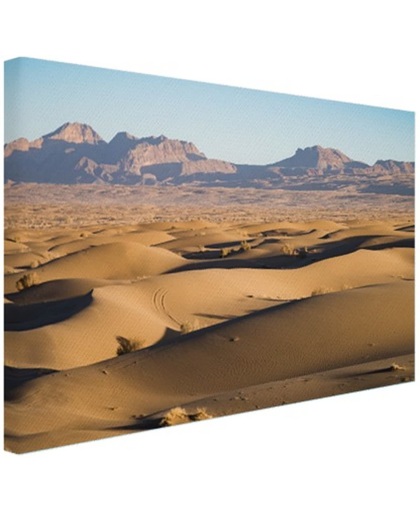 Woestijngebied met bergen Iran Canvas 60x40 cm - Foto print op Canvas schilderij (Wanddecoratie)