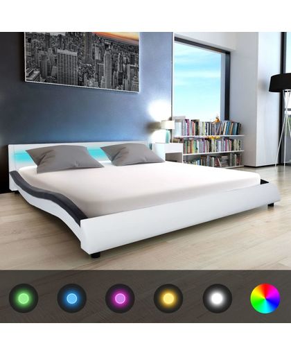 vidaXL Bed met LED en traagschuim matras kunstleer 180 cm wit zwart