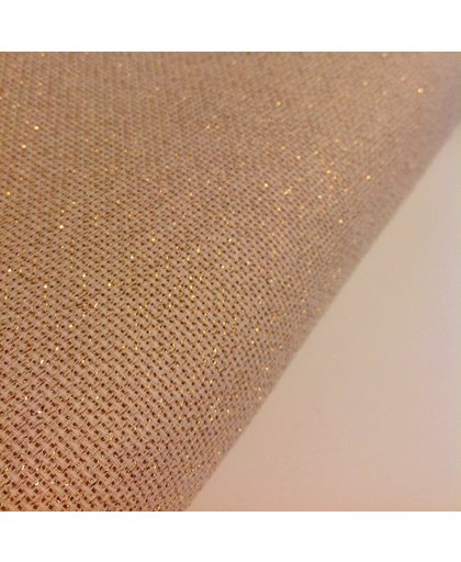 100 x 110 cm Gouden glitter borduurstof. DMC borduurstof van hoge kwaliteit met een glinsterende metaaldraad. Leuk voor kerstdecoraties of jubileum kado borduren. Speciaal goud glinster effect