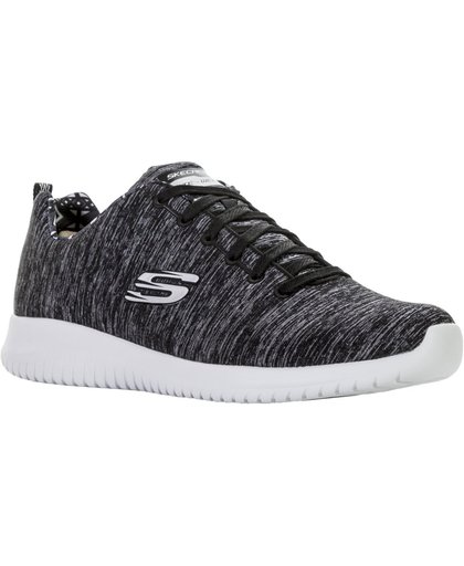 Skechers Ultra Flex - First Choice Sneakers Dames  Sneakers - Maat 37 - Vrouwen - zwart/wit