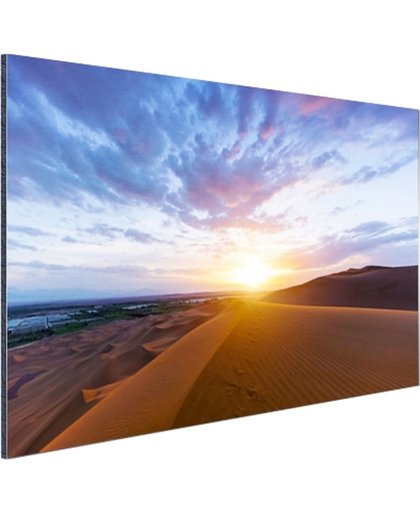 Woestijn tijdens zonsopkomst Aluminium 120x80 cm - Foto print op Aluminium (metaal wanddecoratie)