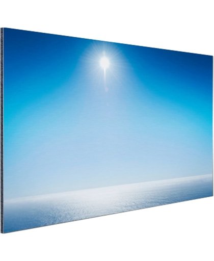 Een strakblauwe lucht boven de oceaan Aluminium 120x80 cm - Foto print op Aluminium (metaal wanddecoratie)
