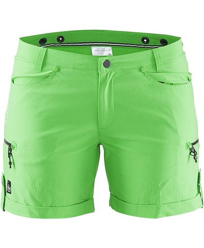 In-The-Zone Shorts Women Craft green l