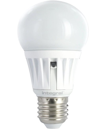 Integral E27 Day/Night Auto Sensor LED Lamp, 2700K, 6.6W, 470 Lumen, non dimmable