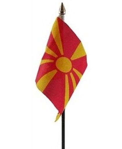 Macedonie mini vlaggetje op stok 10 x 15 cm