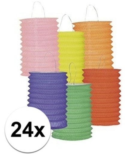 Set van 24 gekleurde lampionnen
