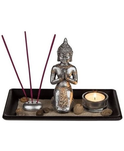 Boeddha beeldje kaarsenset met houten plateau
