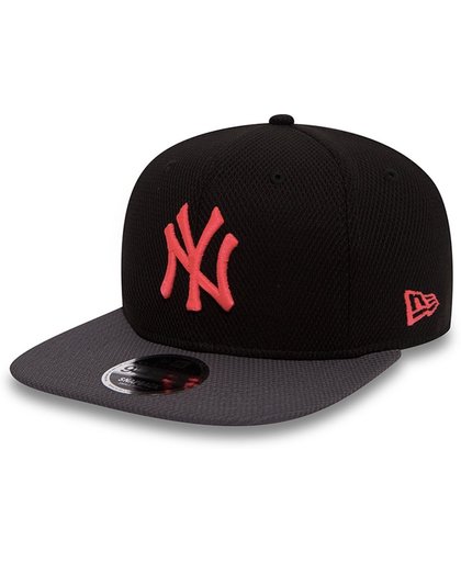New Era Snapback Cap 9FIFTY Diamond Pop NY Yankees Zwart