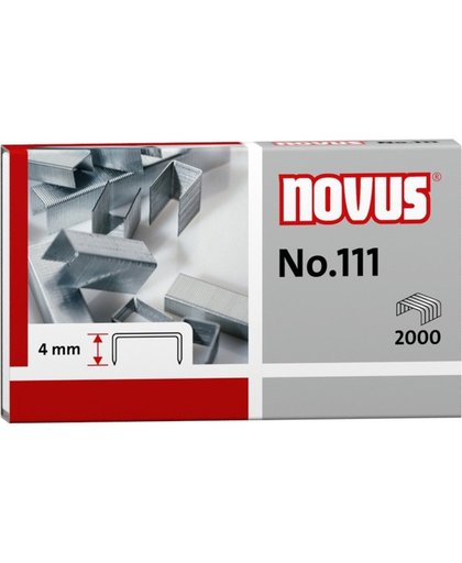 nietjes Novus No. 111 doos a 2000 stuks