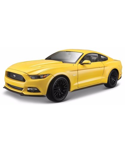 Modelauto Ford Mustang 2015 1:18 Geel
