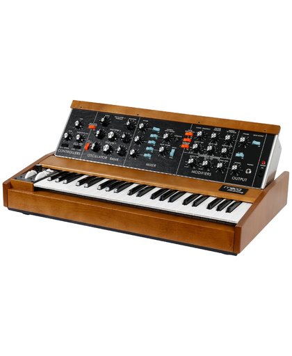 Moog Minimoog Model D remake analoge synthesizer