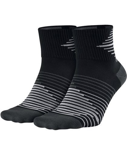 Nike Dri-Fit Lightweight Quarter Sokken Hardloopsokken - Maat 46-50 - Unisex - zwart/grijs