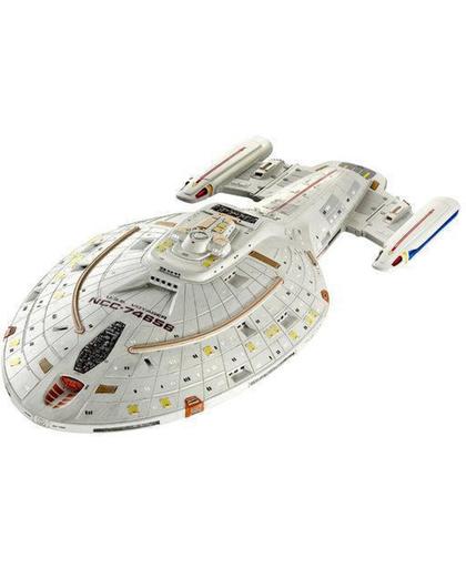 Revell Ruimteschip Star Trek U.S.S. Voyager - 04801 - Modelbouw