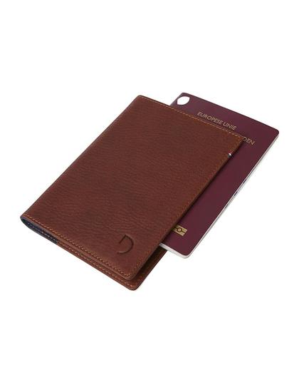 Decoded-Paspoorthouders-Leather Passport Holder-Bruin