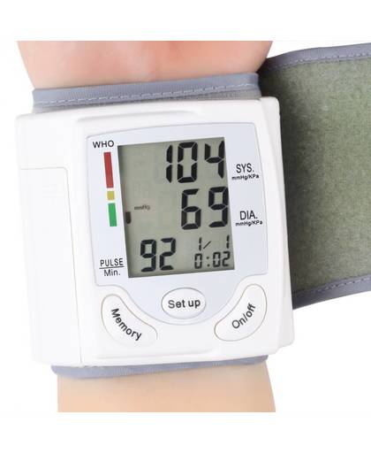 MyXL Automatische Digitale LCD Display Pols Bloeddrukmeter Hartslagmeter Hartslagmeter Maatregel Wit Handig Carry Top Koop