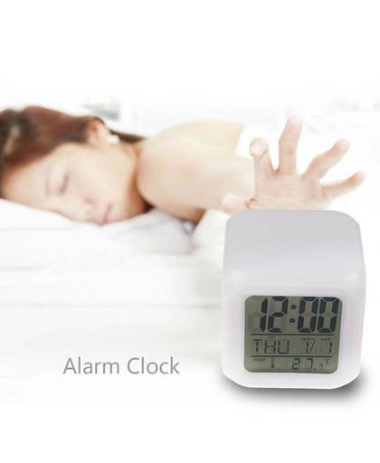 MyXL Multifunctionele Cartoon Kind Snooze 7 Kleur Glowing Change Digitale Wekker LED Horloge Gloeiende Alarm Thermometer Klok Cube