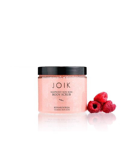 De Shimmering Raspberry Body Scrub Sugar & Pink Clay van JOIK bevat suiker en roze klei die zachtjes maar efficiënt exfoliëren, verwijdert dode huidcellen en helpt de huid te vernieuwen en te regenereren. Cacaoboter, sheabutter en olijfolie kalmeren, hydr