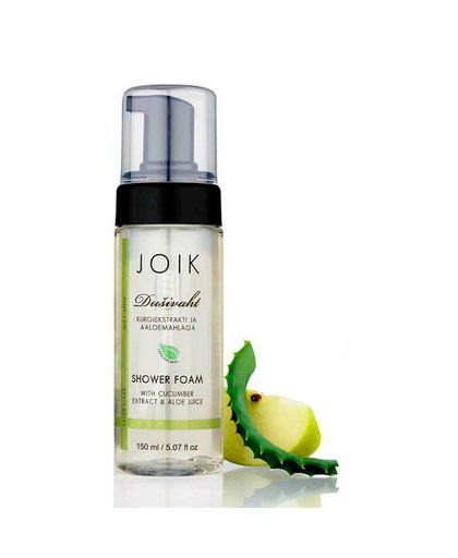 Deze Shower Foam Juicy Apple Cucumber Extract & Aloe Juice van JOIK is een luxueuze en zijdeachtige doucheolie, transformeert in zacht schuim bij aanraking met water en reinigt zachtjes voor een gladde en hydraterende huid. Een sulfaat vrije formule op ba