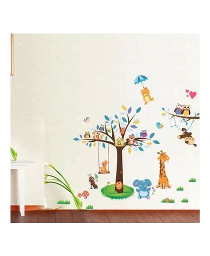 Moderne muursticker - zachte kleuren - boom - olifant - mier - wasbeer
