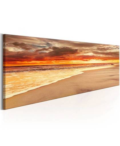 Schilderij - Prachtige zonsondergang op het strand - 135x45