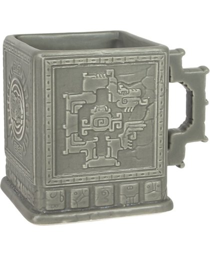 Shadow of the 3D Mayan Ruins (Tomb Raider) Mug