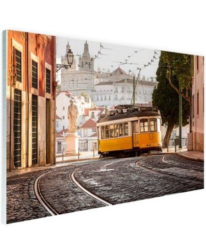 FotoCadeau.nl - Tram in Lissabon Glas 90x60 cm - Foto print op Glas (Plexiglas wanddecoratie)