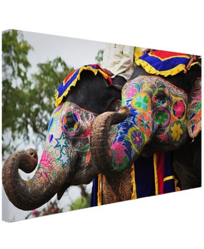 FotoCadeau.nl - Twee beschilderde olifanten Canvas 80x60 cm - Foto print op Canvas schilderij (Wanddecoratie)