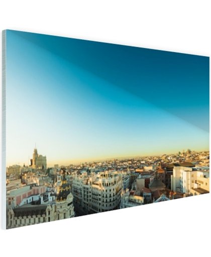 FotoCadeau.nl - Een luchtfoto van Madrid met mooie lucht Glas 90x60 cm - Foto print op Glas (Plexiglas wanddecoratie)