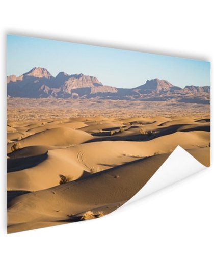 FotoCadeau.nl - Woestijngebied met bergen Iran Poster 150x75 cm - Foto print op Poster (wanddecoratie)