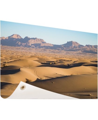 FotoCadeau.nl - Woestijngebied met bergen Iran Tuinposter 120x80 cm - Foto op Tuinposter (tuin decoratie)