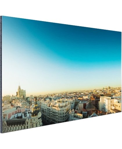 FotoCadeau.nl - Een luchtfoto van Madrid met mooie lucht Aluminium 90x60 cm - Foto print op Aluminium (metaal wanddecoratie)