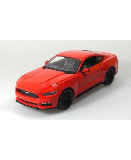 Modelauto Ford 2015 Mustang GT rood 1:36