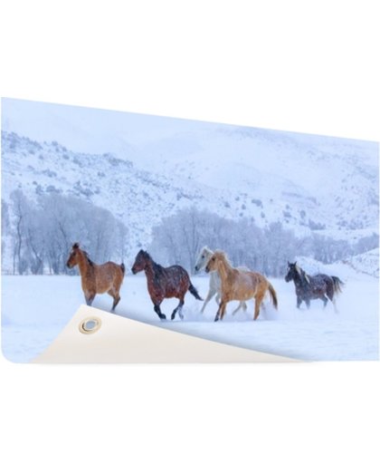 FotoCadeau.nl - Kudde paarden in de sneeuw Tuinposter 200x100 cm - Foto op Tuinposter (tuin decoratie)