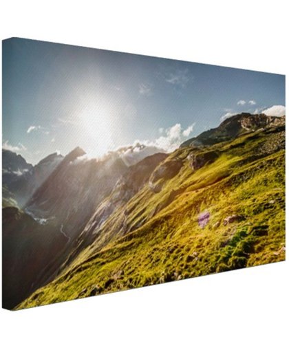 Grasrijk berggebied Canvas 180x120 cm - Foto print op Canvas schilderij (Wanddecoratie)