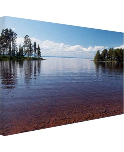FotoCadeau.nl - Zicht op het meer in de zomer Canvas 60x40 cm - Foto print op Canvas schilderij (Wanddecoratie)