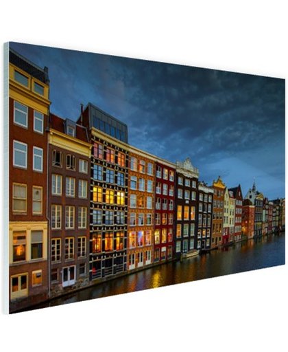 FotoCadeau.nl - Pakhuizen bij stormachtige hemel Glas 60x40 cm - Foto print op Glas (Plexiglas wanddecoratie)
