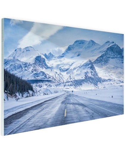 FotoCadeau.nl - Besneeuwde bergen Glas 120x80 cm - Foto print op Glas (Plexiglas wanddecoratie)