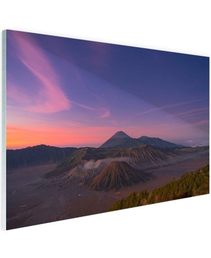 Een bijzondere lucht boven de vulkaan Glas 180x120 cm - Foto print op Glas (Plexiglas wanddecoratie)