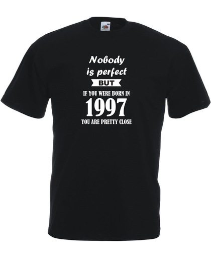 Mijncadeautje - Unisex T-shirt - Nobody is perfect - geboortejaar 1997 - zwart - maat XXL
