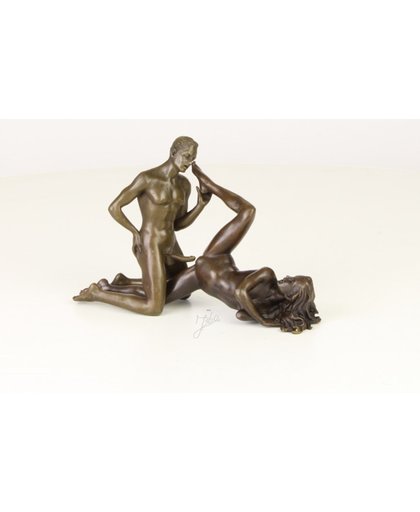 Bronzen sculptuur met 2 figuren naakt