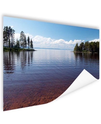 FotoCadeau.nl - Zicht op het meer in de zomer Poster 90x60 cm - Foto print op Poster (wanddecoratie)