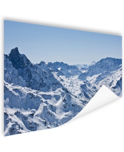 FotoCadeau.nl - Besneeuwde bergen in de winter Poster 180x120 cm - Foto print op Poster (wanddecoratie)