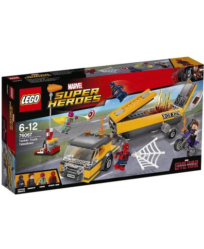LEGO Super Heroes Tankwagen Tegenslag - 76067