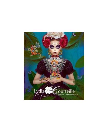 Lydia Courteille. Extraordinary Jewellery of Imagination and Dreams, Juliet Weir-De La Rochefoucauld, Hardcover